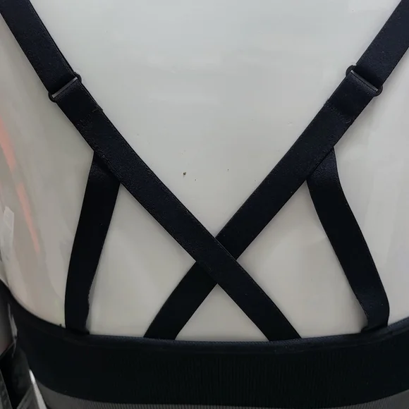 Women's UA Seamless Longline Sports Bra LW-1C2 new! - Picture 7 of 11